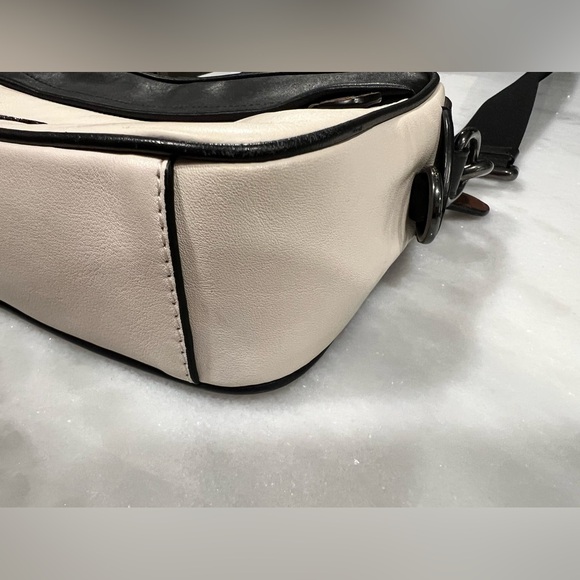 COACH Graham Leather Color Block Crossbody Bag (Unisex) 🔥 - Picture 4 of 16